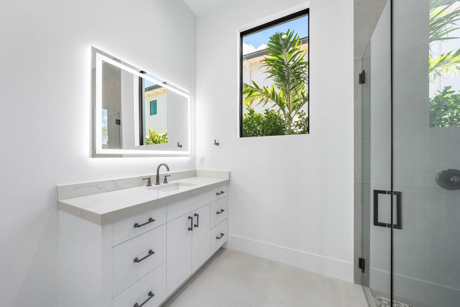 Furnished interior view inside a new home in , Jupiter (Image 34).