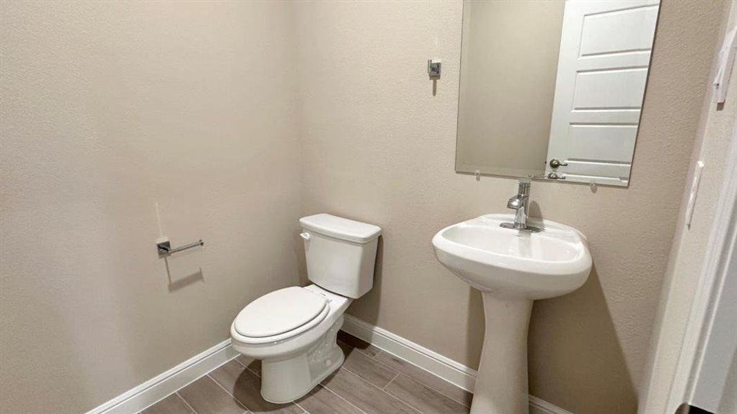 Furnished interior view inside a new home in Rock Creek Ranch, Fort Worth (Image 9).