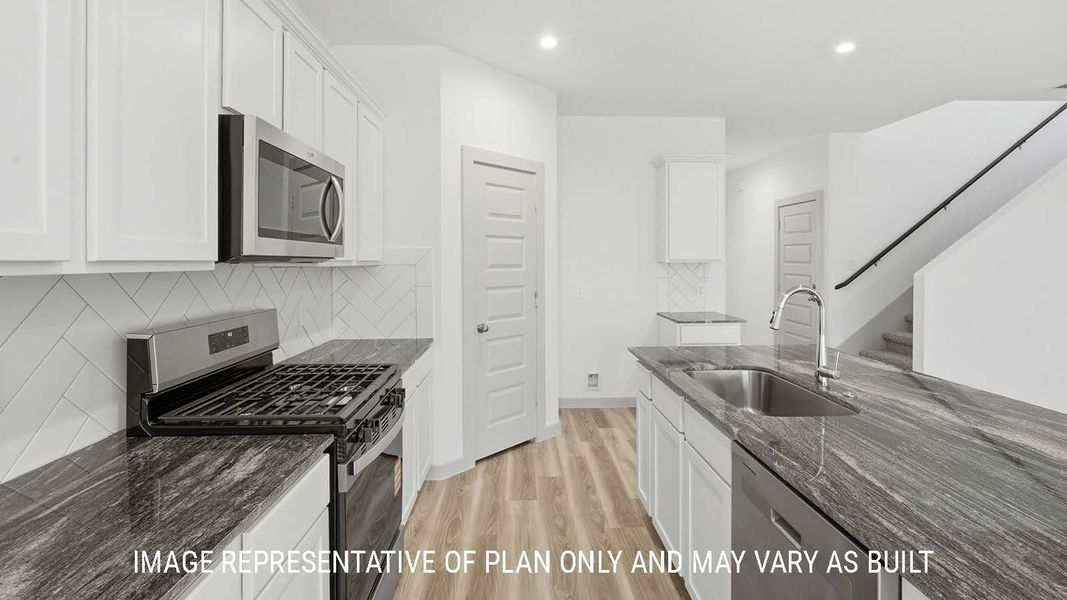 Representative furnished interior of a home built from the Mitchell by D.R. Horton in China Grove, China (Image 7).