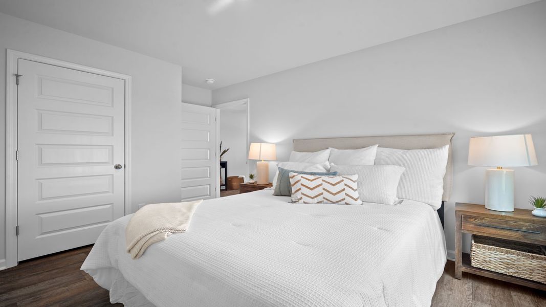 Furnished interior view inside a new home in Palm Ridge, Guyton (Image 10).