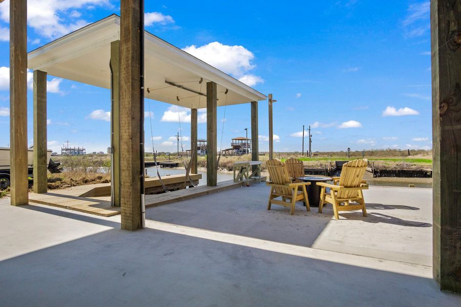 Exterior details and patio area of a home in , Bolivar (Image 23).