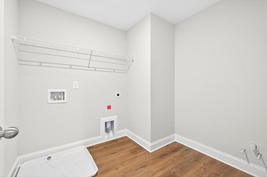 Spacious, unfurnished interior of a new home in , Sugar Hill (Image 30).