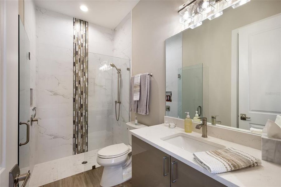 Furnished interior view inside a new home in , Palmetto (Image 38).