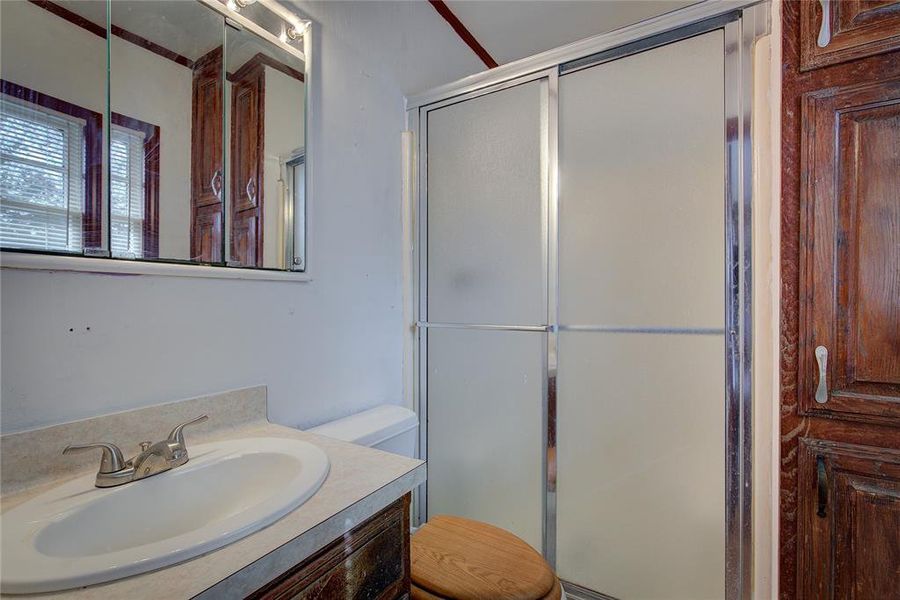 Master Ensuite Bathroom