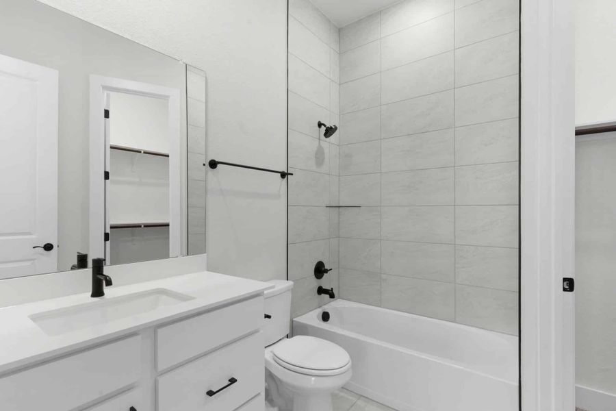 Furnished interior view inside a new home in Lariat, Liberty Hill (Image 8).