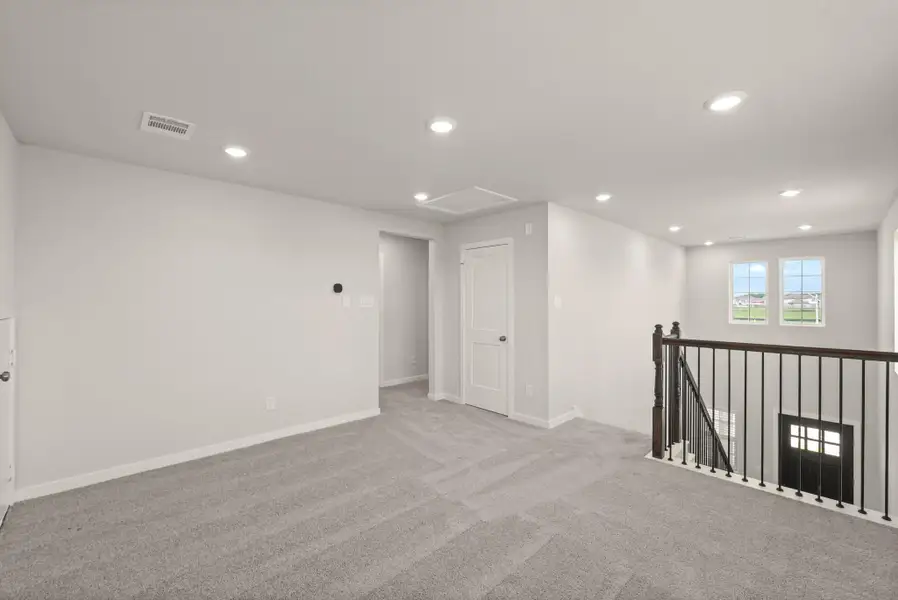 Spacious, unfurnished interior of a new home in River Ranch Trails, Dayton (Image 11). Spacious, unfurnished interior of a new home in River Ranch Trails, Dayton (Image 11).