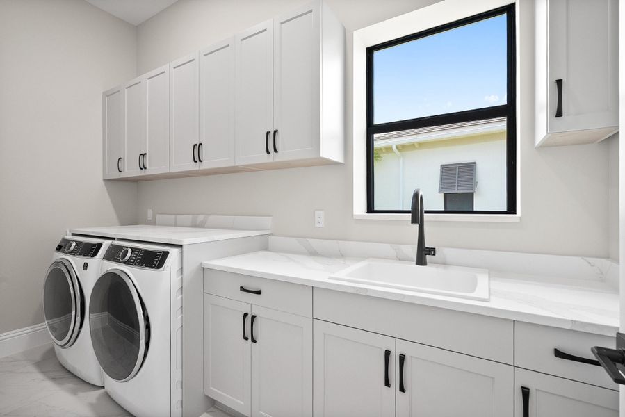 Laundry Room | 107 SE Via Verona | Stella