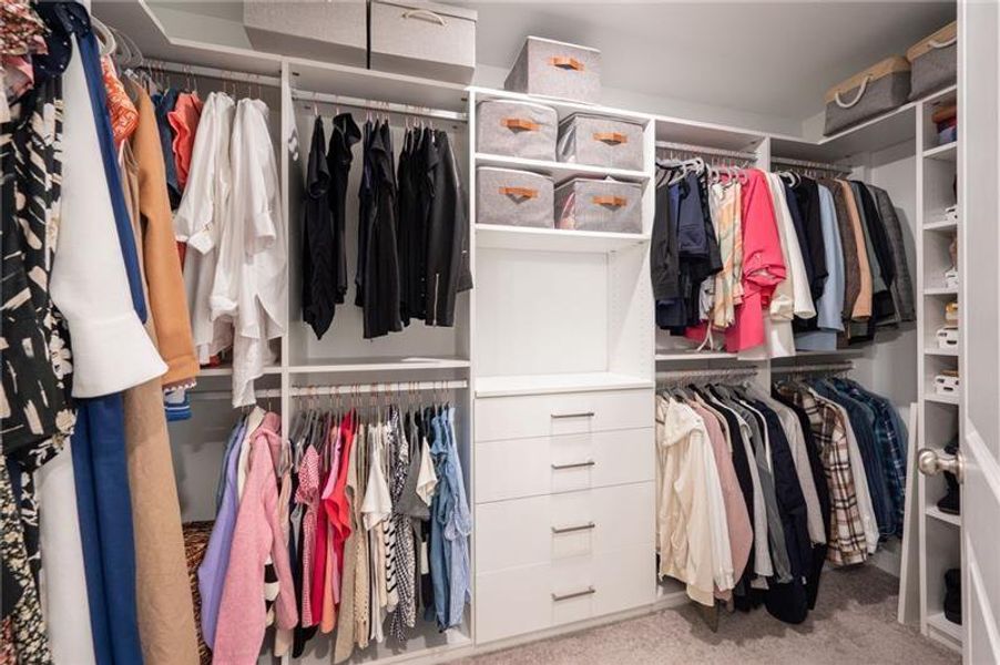 Image 30 of a home in .