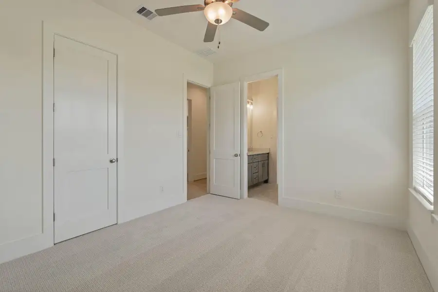 Spacious, unfurnished interior of a new home in Chapel Bend, Montgomery (Image 37). Spacious, unfurnished interior of a new home in Chapel Bend, Montgomery (Image 37).