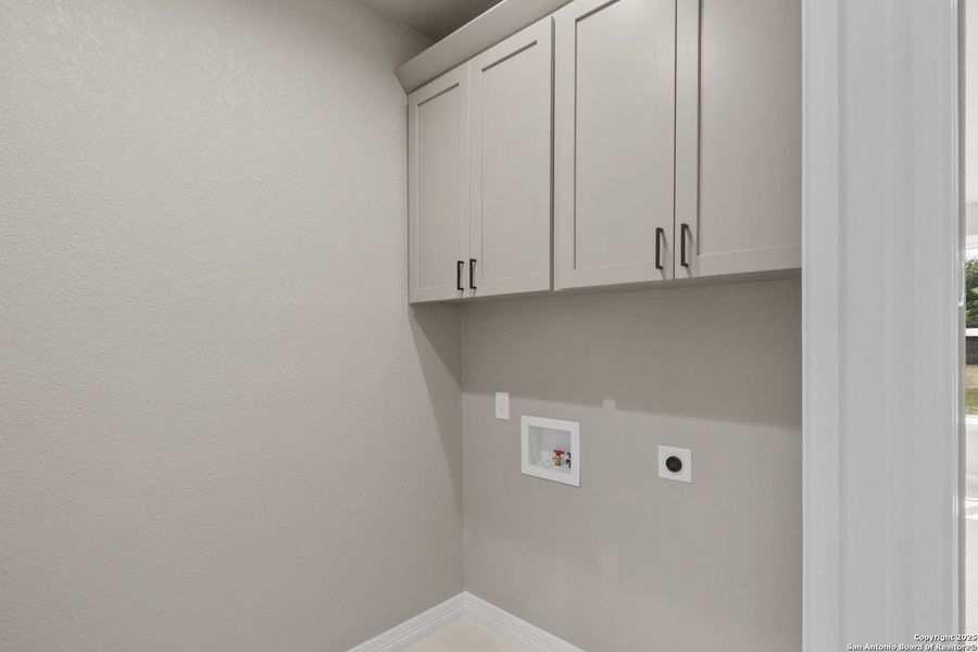 Spacious, unfurnished interior of a new home in , Uvalde (Image 14). Spacious, unfurnished interior of a new home in , Uvalde (Image 14).