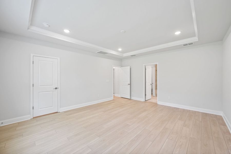 Spacious, unfurnished interior of a new home in Oakleaf Chase, Blythewood (Image 37). Spacious, unfurnished interior of a new home in Oakleaf Chase, Blythewood (Image 37).