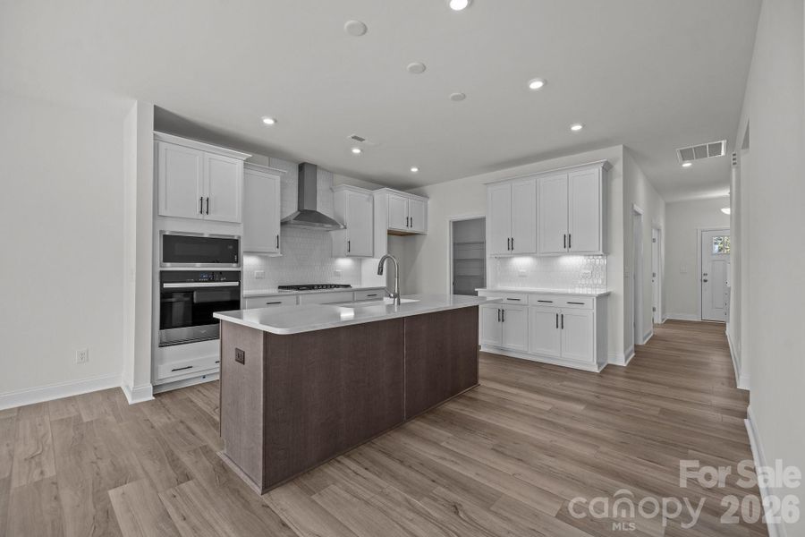 KitchenPhotos are representative and may not reflect the exact home, finishes, or features.