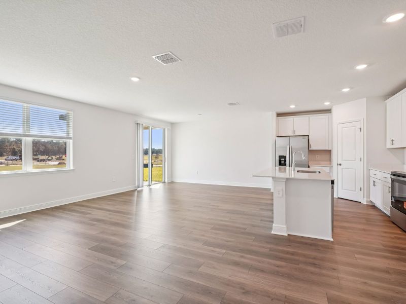 Spacious, unfurnished interior of a new home in Hamilton Bluff - Signature Series, Haines City (Image 9). Spacious, unfurnished interior of a new home in Hamilton Bluff - Signature Series, Haines City (Image 9).