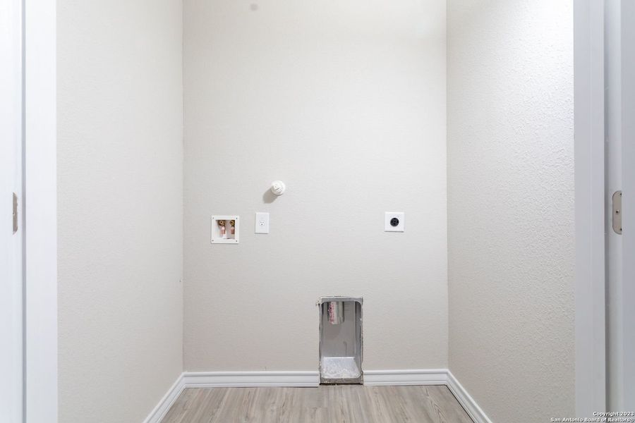 Image 31 of a home in .