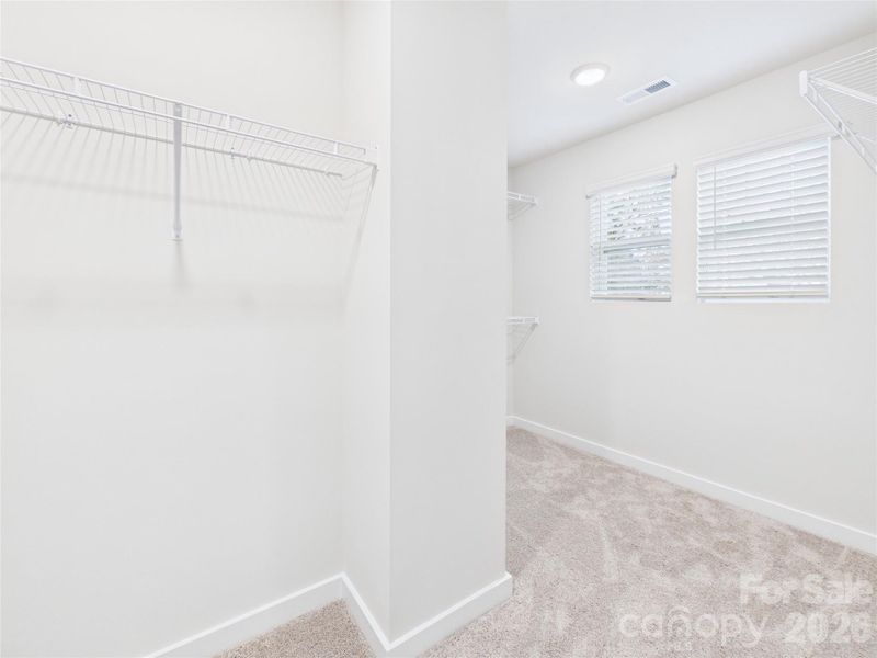 Spacious, unfurnished interior of a new home in , Kings Mountain (Image 27). Spacious, unfurnished interior of a new home in , Kings Mountain (Image 27).