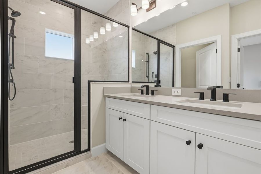 Furnished interior view inside a new home in Seahaven, Punta Gorda (Image 15).
