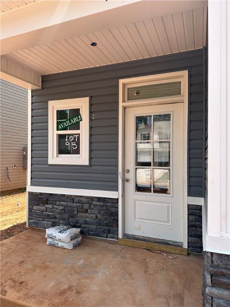 Image 3 of a home in Brownstone Park.