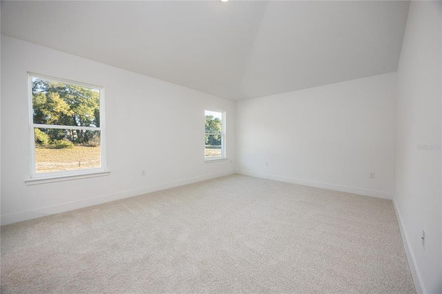 Spacious, unfurnished interior of a new home in , Newberry (Image 33).