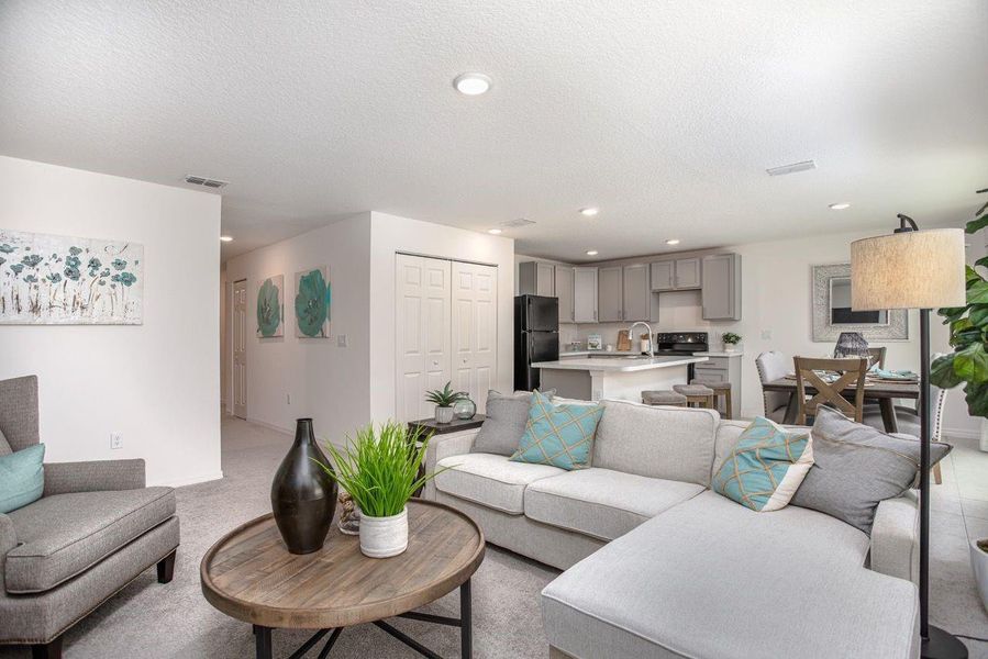 Model home - actual features may vary. Model home - actual features may vary.