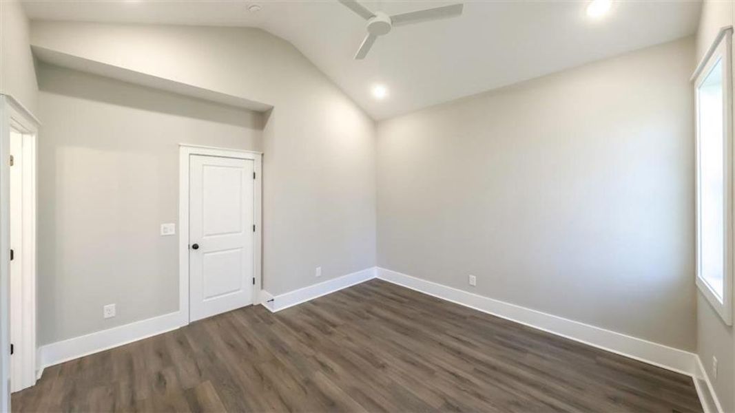 Spacious, unfurnished interior of a new home in , Bowdon (Image 18).