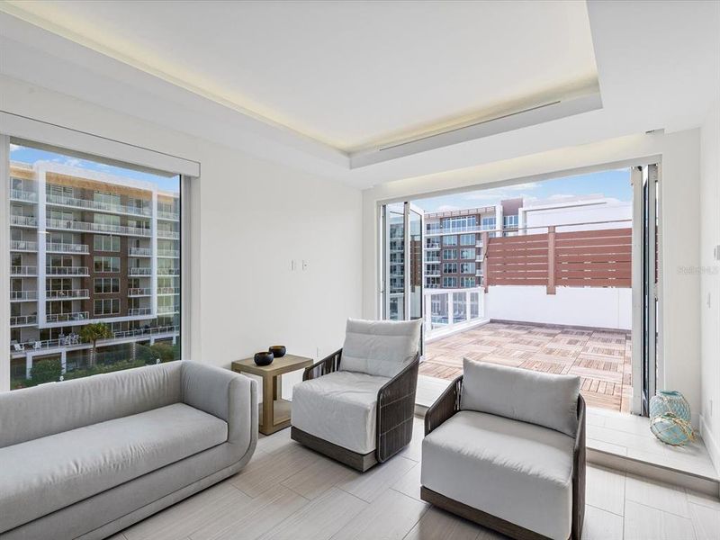 Furnished interior view inside a new home in , Clearwater (Image 15).