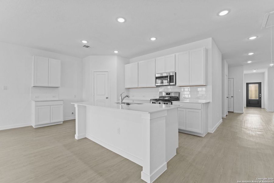 Furnished interior view inside a new home in , New Braunfels (Image 9).