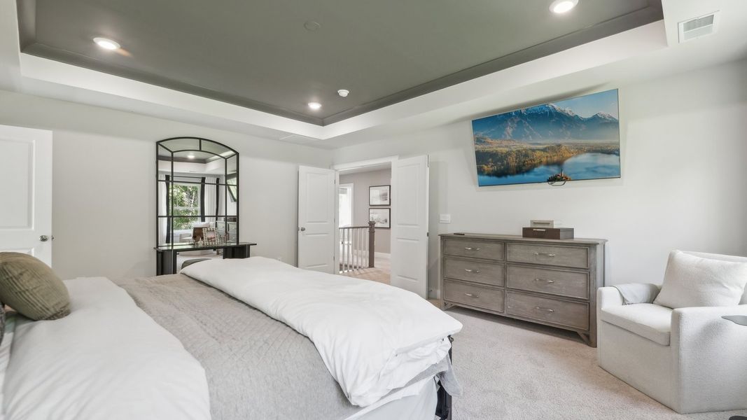 Representative furnished interior of a home built from the Jamestown by D.R. Horton in Fountain View, Ormond Beach (Image 42).