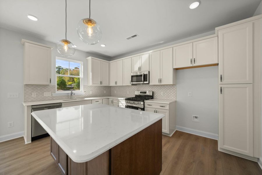 Furnished interior view inside a new home in Pisgah Park, Kernersville (Image 9).