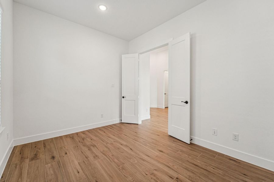 Spacious, unfurnished interior of a new home in Evergreen, Conroe (Image 26). Spacious, unfurnished interior of a new home in Evergreen, Conroe (Image 26).