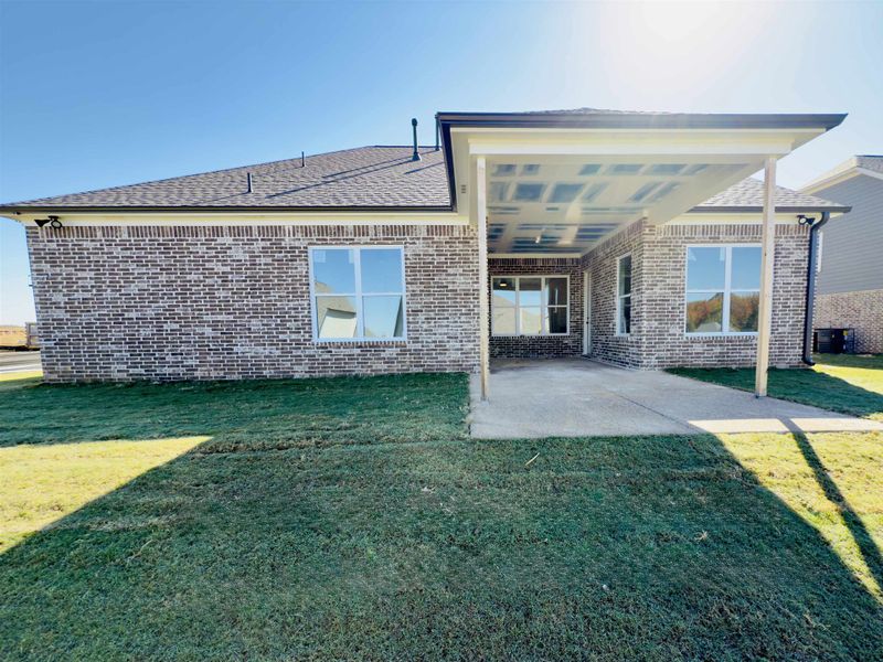 Exterior details and patio area of a home in White Oak, Arlington (Image 3). Exterior details and patio area of a home in White Oak, Arlington (Image 3).