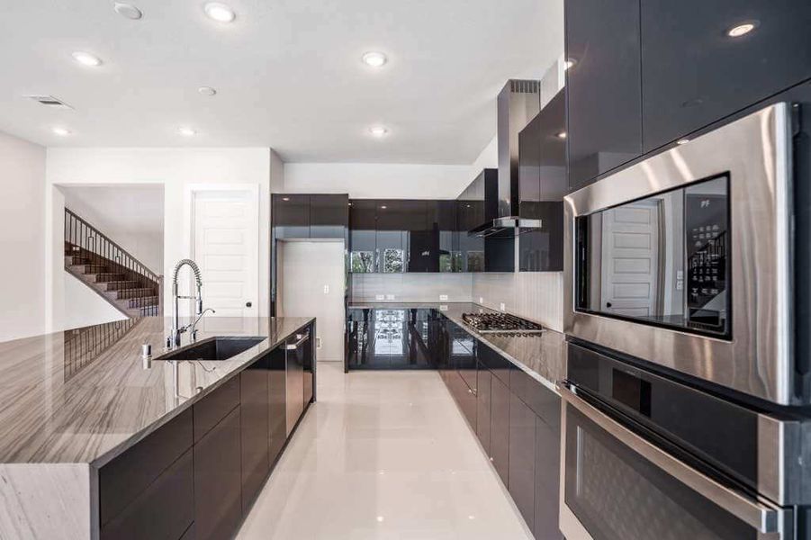 Representative furnished interior of a home built from the Kensington 5224 by J. Patrick Homes in Briarley, Montgomery (Image 13). Representative furnished interior of a home built from the Kensington 5224 by J. Patrick Homes in Briarley, Montgomery (Image 13).