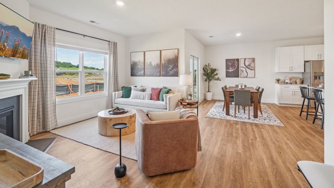 Furnished interior view inside a new home in Saint Andrews Garth, Kingsport (Image 7).