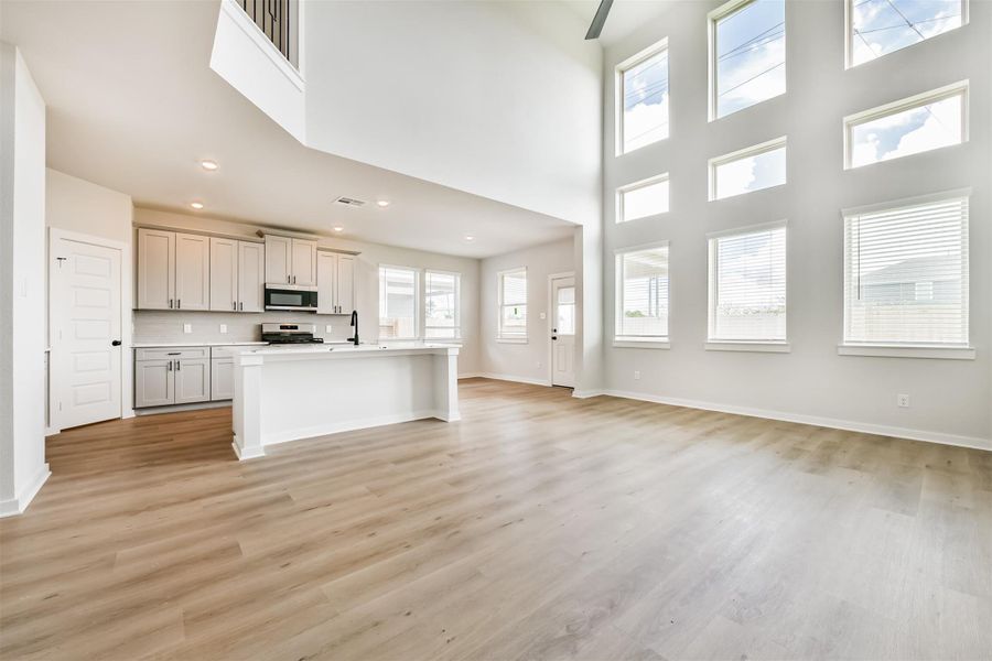 Spacious, unfurnished interior of a new home in , Manvel (Image 35). Spacious, unfurnished interior of a new home in , Manvel (Image 35).