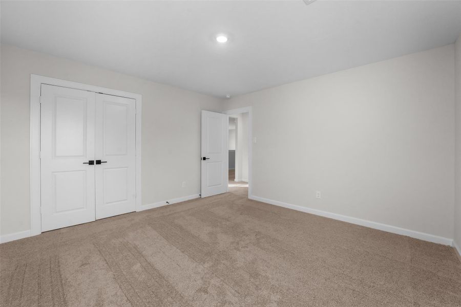 Spacious, unfurnished interior of a new home in Wedgewood Forest, Conroe (Image 31). Spacious, unfurnished interior of a new home in Wedgewood Forest, Conroe (Image 31).