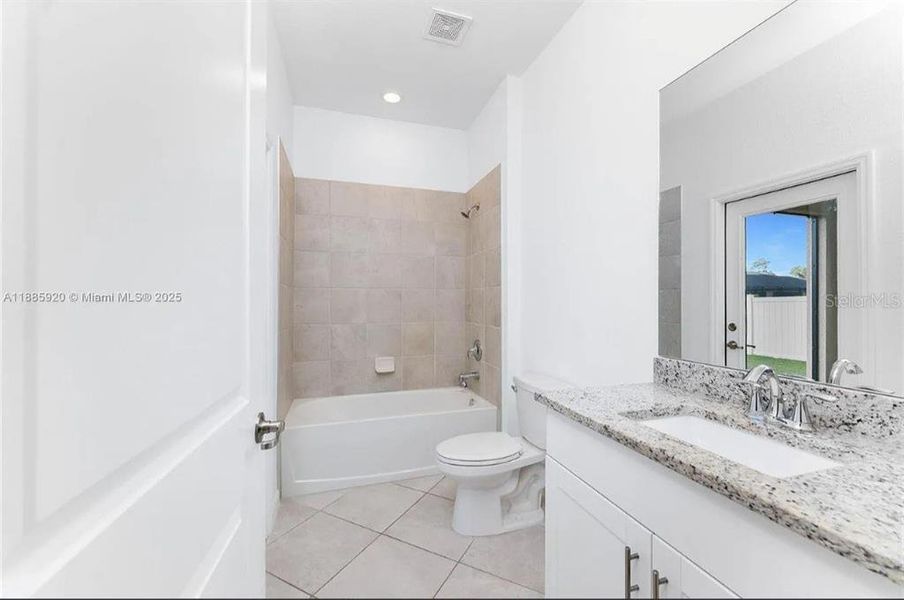 Furnished interior view inside a new home in , Port Charlotte (Image 7).