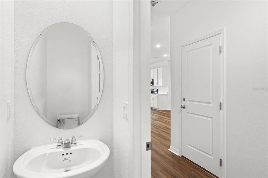 Furnished interior view inside a new home in Shenandoah Reserve, Orlando (Image 14).