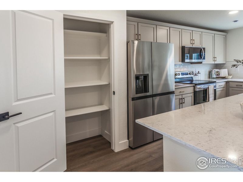 EXAMPLE PHOTO: KITCHEN W/ PANTRY