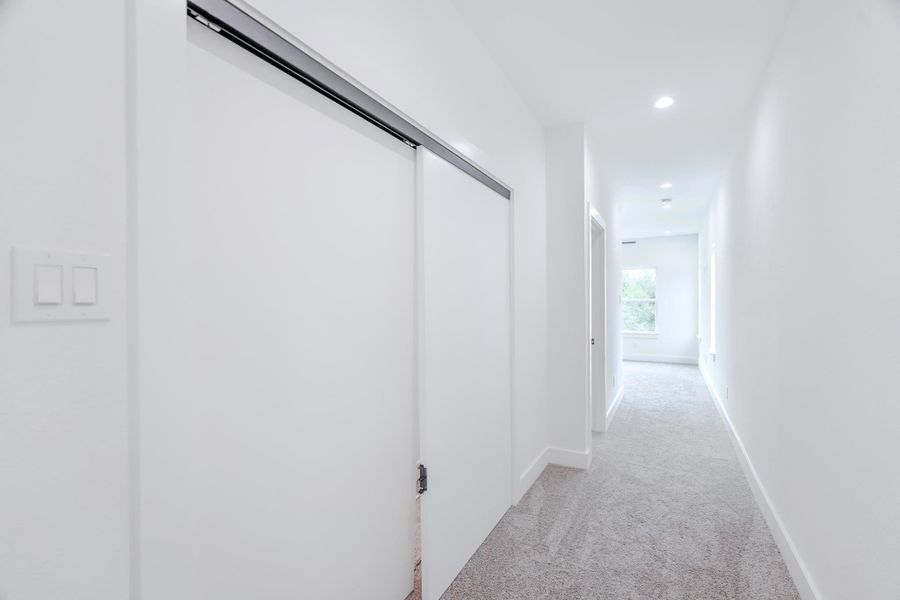 Image 23 of a home in . Image 23 of a home in .