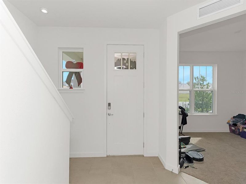 Spacious, unfurnished interior of a new home in , St. Cloud (Image 18).