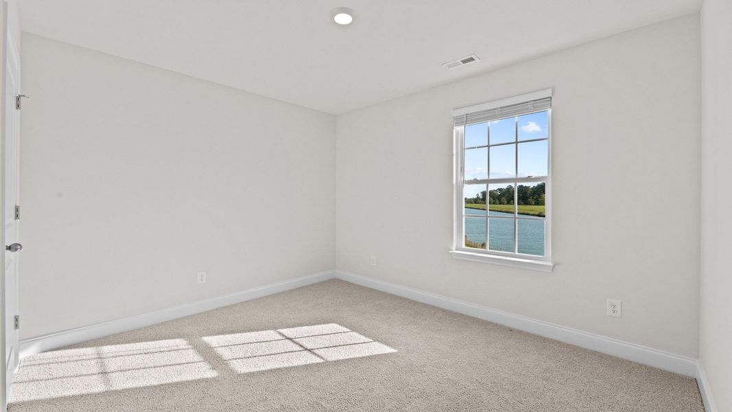 Spacious, unfurnished interior of a new home in Tyler - Home on the Lake, New Bern (Image 12). Spacious, unfurnished interior of a new home in Tyler - Home on the Lake, New Bern (Image 12).