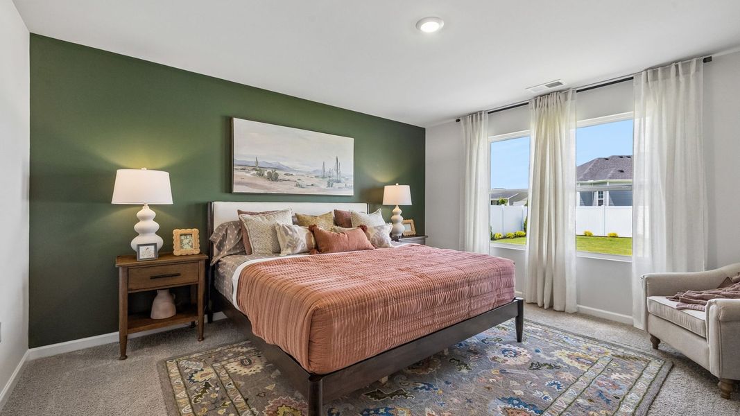 Representative furnished interior of a home built from the Aria by D.R. Horton in CDJ Farms, Portland (Image 42).