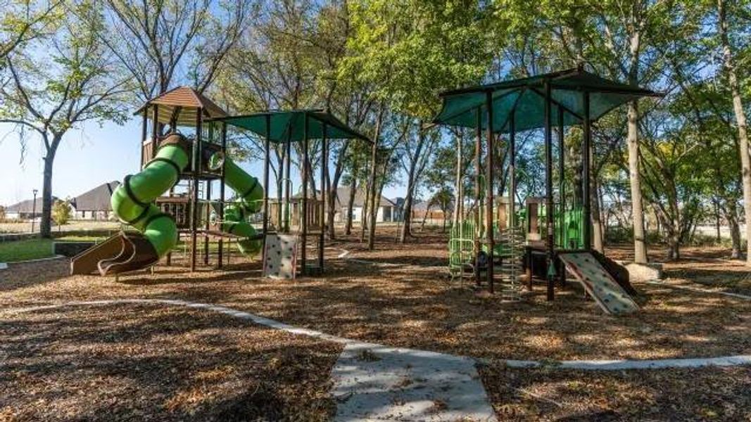Community amenities in Mantua, Van Alstyne (Image 3).