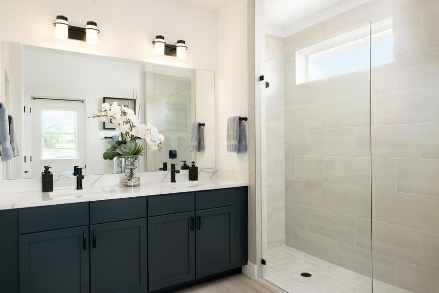 Bath | Jaya | Sage Collection – Freedom at Anthem in Kyle, TX by Landsea Homes Bath | Jaya | Sage Collection – Freedom at Anthem in Kyle, TX by Landsea Homes
