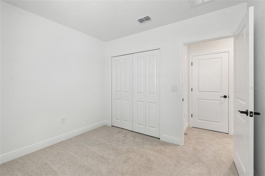 Spacious, unfurnished interior of a new home in SeaFlower, Bradenton (Image 18).