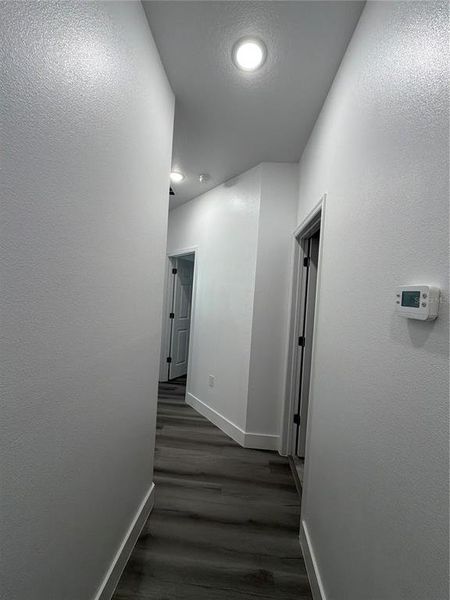 Spacious, unfurnished interior of a new home in , Lakeland (Image 20).