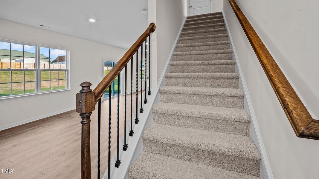 1121 Middlecrest Drive 1121 Middlecrest Drive