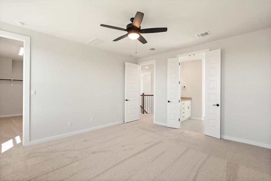 Spacious, unfurnished interior of a new home in Terrace Collection at Heritage, Dripping Springs (Image 32).