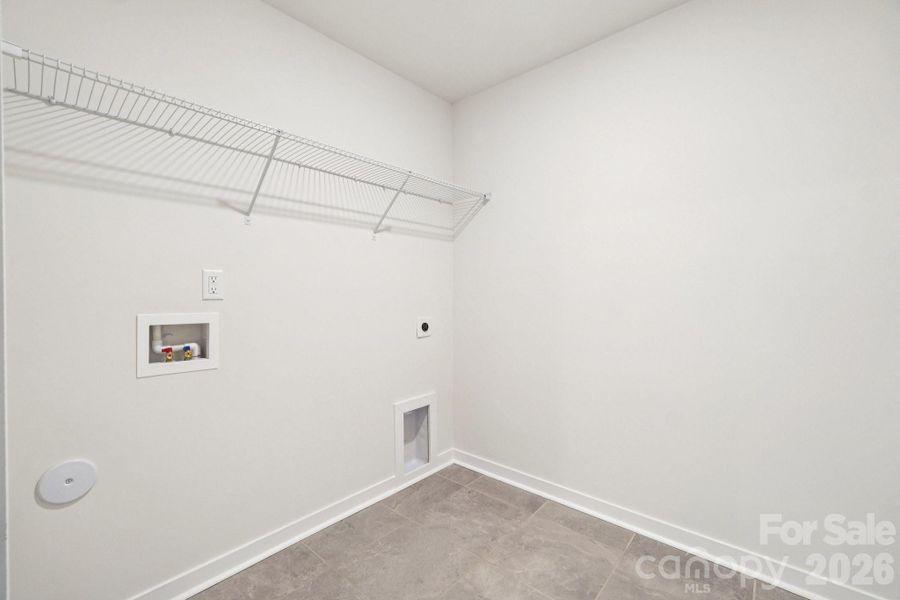 Spacious, unfurnished interior of a new home in Laurelbrook, Sherrills Ford (Image 20).