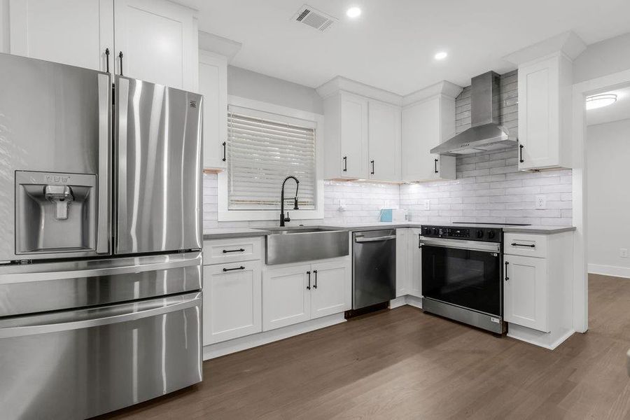 Furnished interior view inside a new home in , Decatur (Image 3).