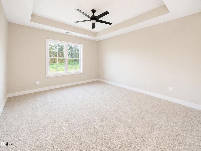 64EF4EB1-1398-4DEF-A1E8-10EA0A5908E4 64EF4EB1-1398-4DEF-A1E8-10EA0A5908E4